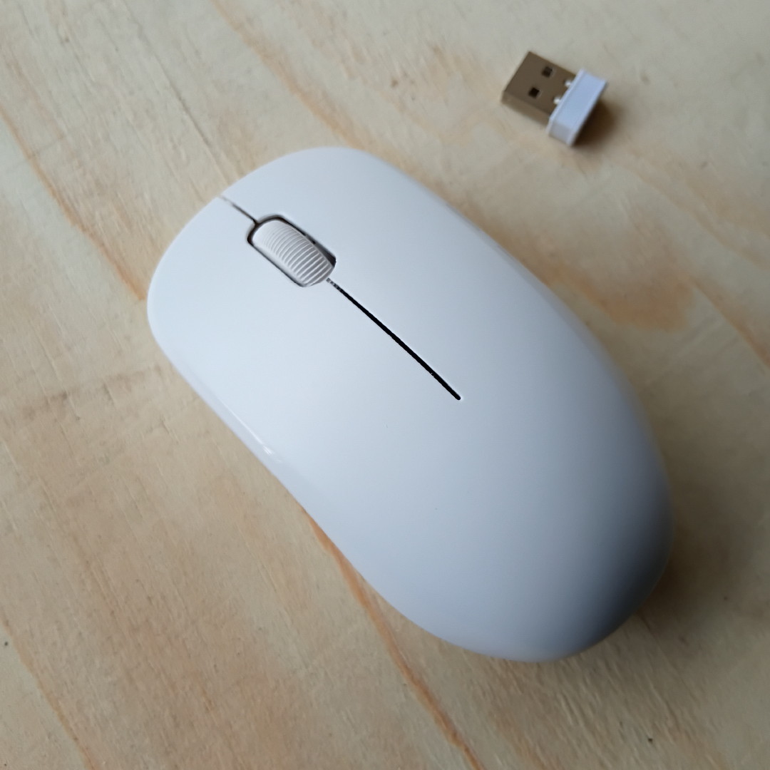 Luxury Wireless White Ergonomic mouse