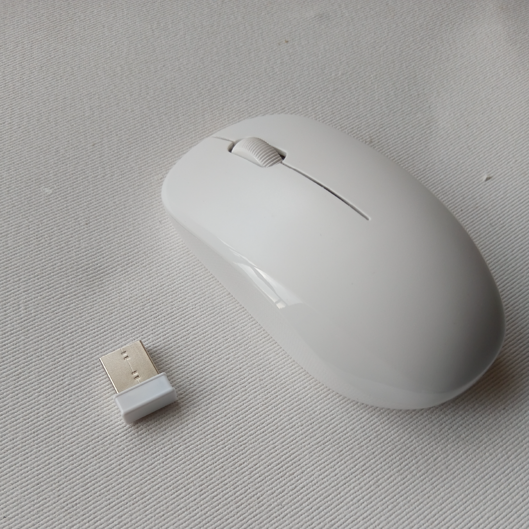 Luxury Wireless White Ergonomic mouse